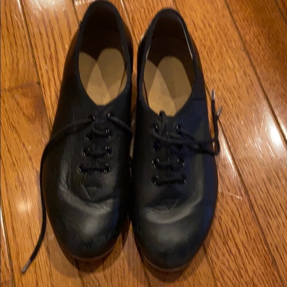 Tap shoes